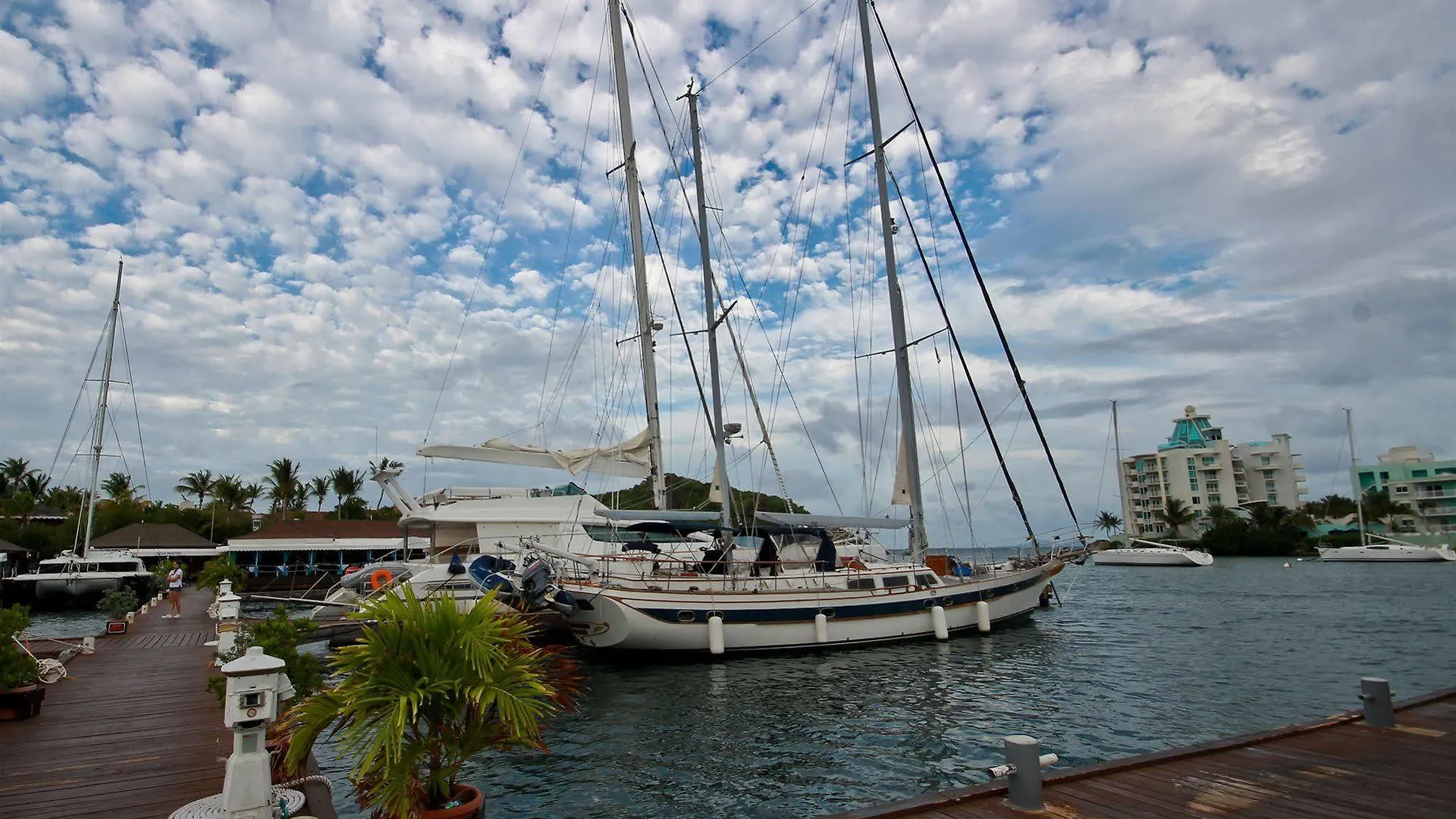 Captain Oliver'S Resort Anse Marcel Sint Maarten
